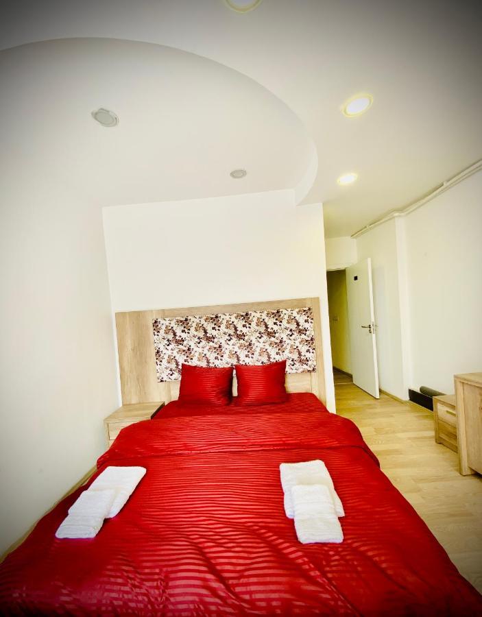 Hotel Perla Prizren Exterior photo